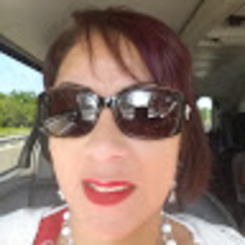 Meet your Posher, Diana